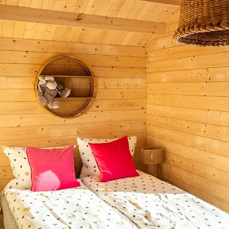 Kjm - Lesna Przystan Ferienhaus