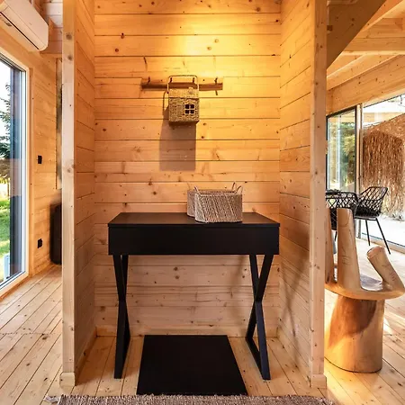 Kjm - Lesna Przystan * Myslecin